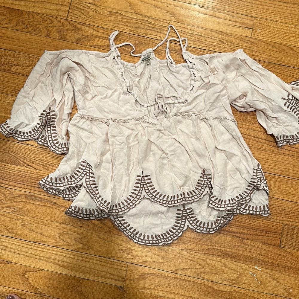 Gimmicks Strappy Top